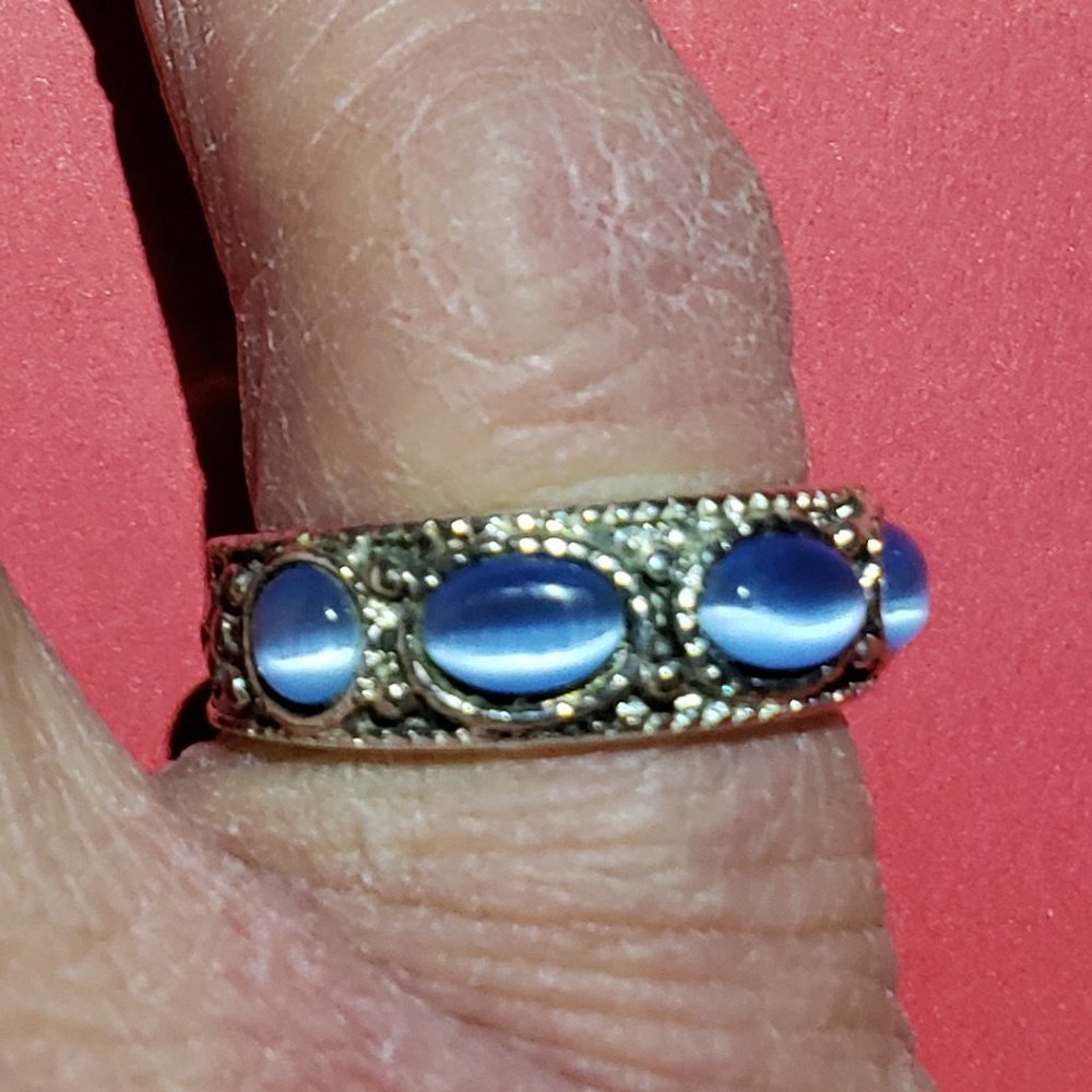 Vintage 5 Stone Aquamaring Ring
